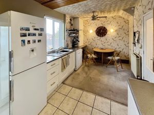 Kitchen- click for photo gallery